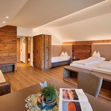 Mountain B&B - La Scalira Corvara In Badia Kültér fotó