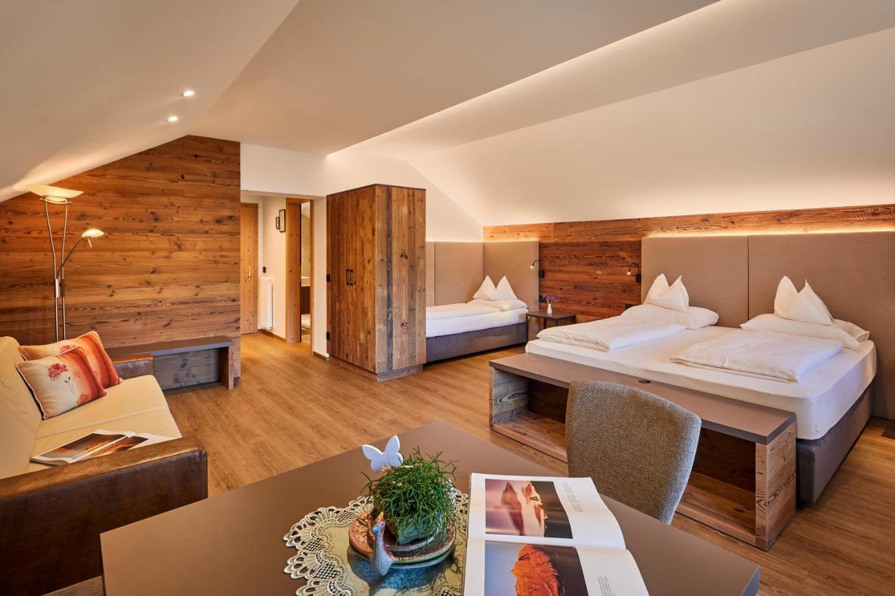 Mountain B&B - La Scalira Corvara In Badia Kültér fotó
