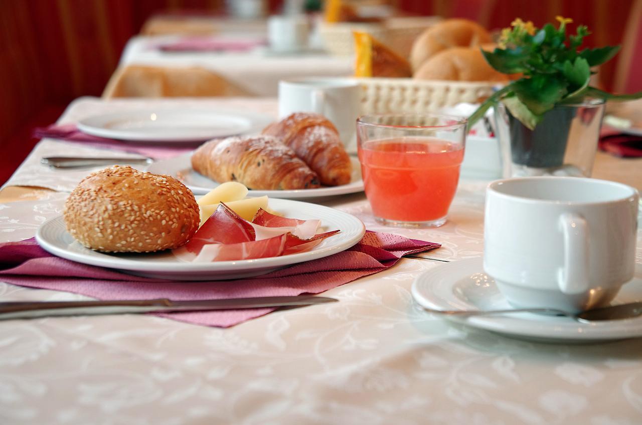 Mountain B&B - La Scalira Corvara In Badia Kültér fotó