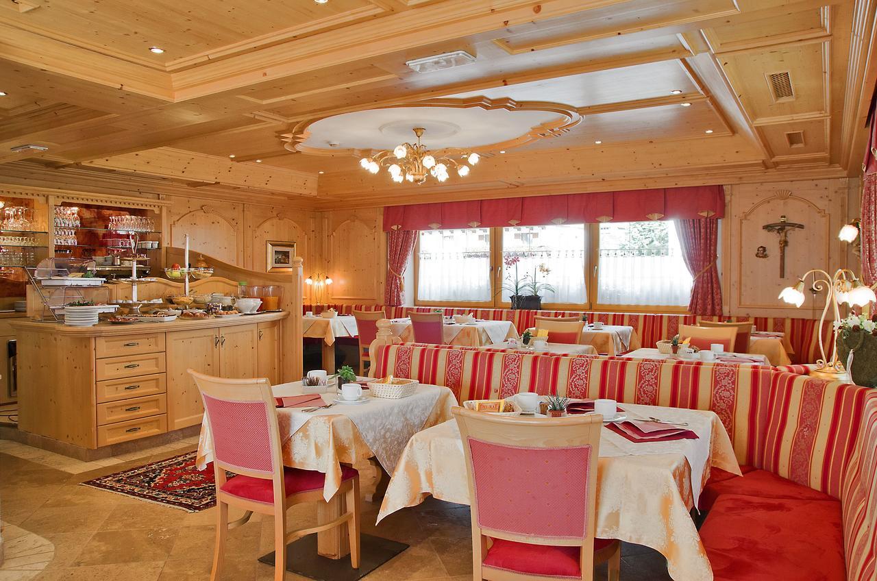 Mountain B&B - La Scalira Corvara In Badia Kültér fotó
